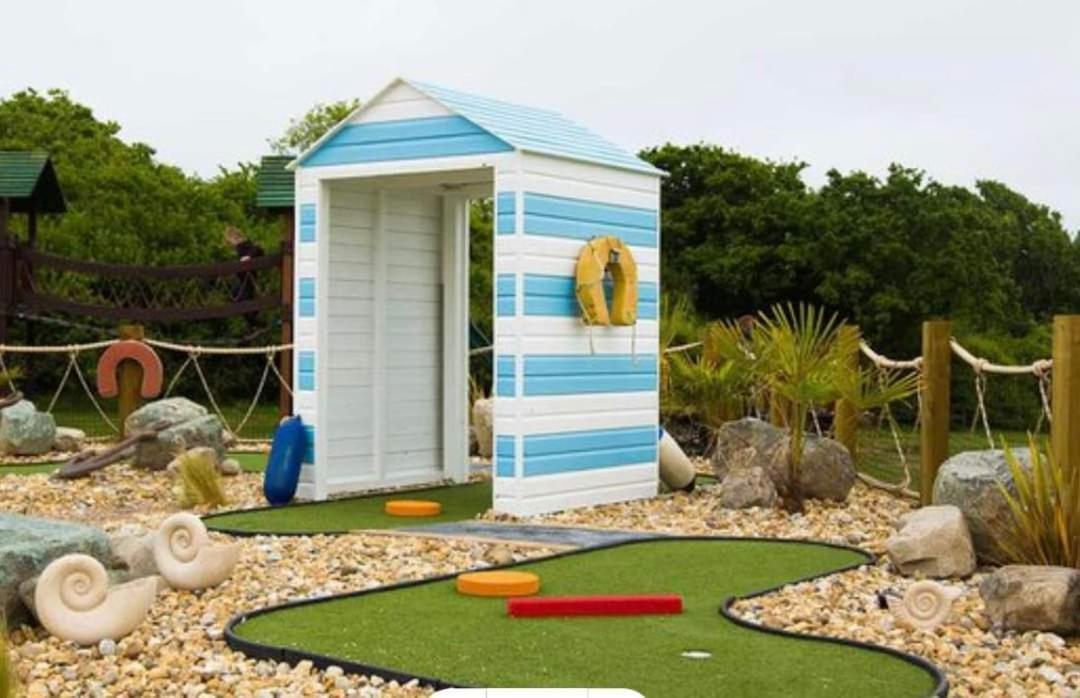 Home With A View Whitecliff Bay Holiday Park Bembridge Eksteriør billede